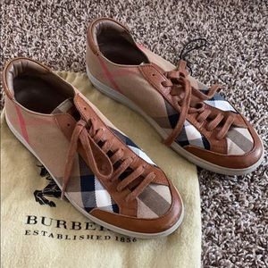 Burberry Sneakers
